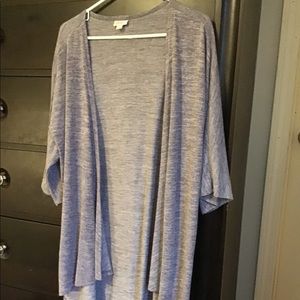 Lularoe Lindsay purple kimono cardigan